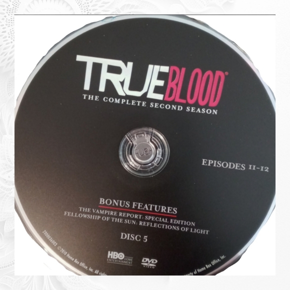True Blood Season 1 & 2 DVD Sets - Picture 10 of 10